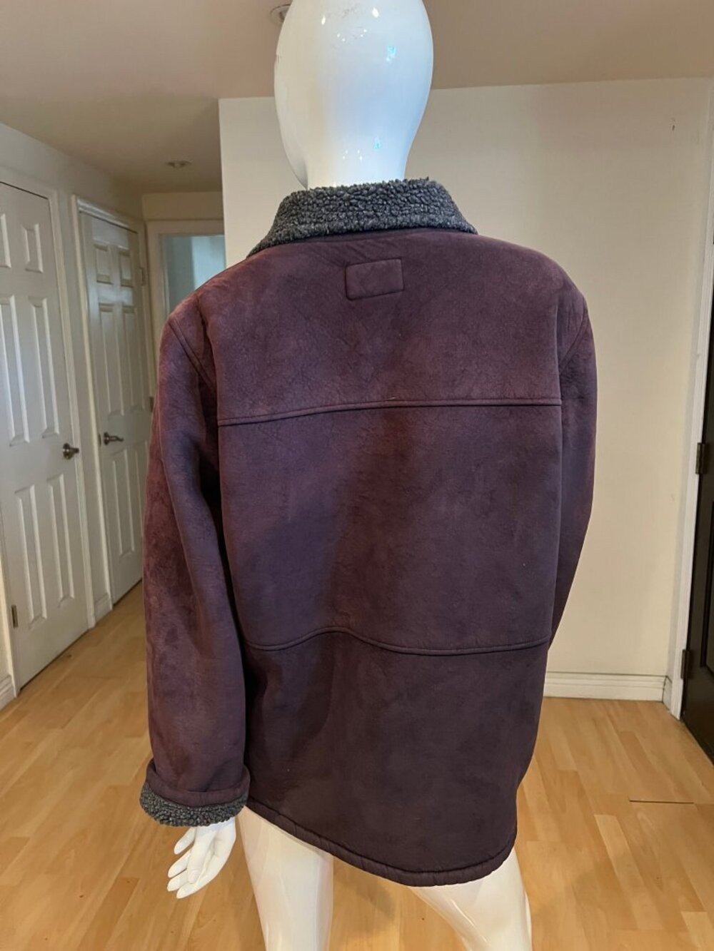90'S LAUREN RALPH LAUREN FAUX SHEARLING COAT SIZE MEDIUM PETITES / PM - Picture 4 of 6